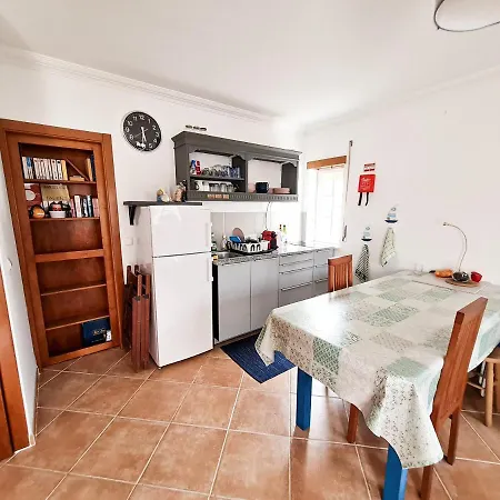 Cloud To Chill Surfhouse Baleal *