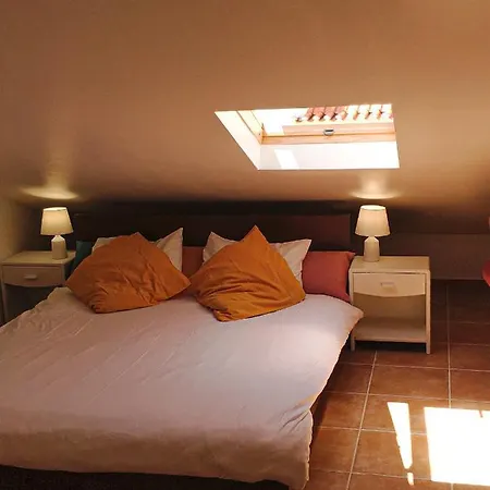 Cloud To Chill Surfhouse Baleal Hostel *