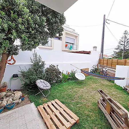 Hostel Cloud To Chill Surfhouse Baleal *