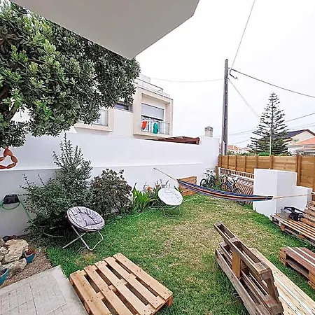 Hostel Cloud To Chill Surfhouse Baleal Ferrel (Leiria)