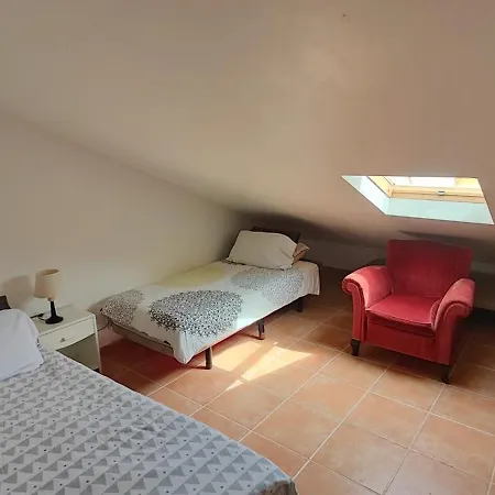 Cloud To Chill Surfhouse Baleal *