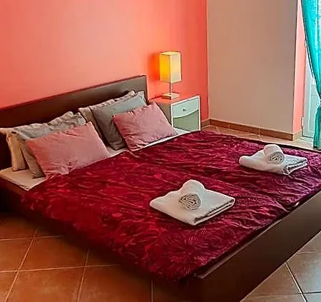 Hostal Cloud To Chill Surfhouse Baleal *